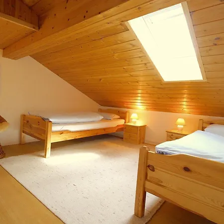 Lindenschloesschen & Schlossgarten *