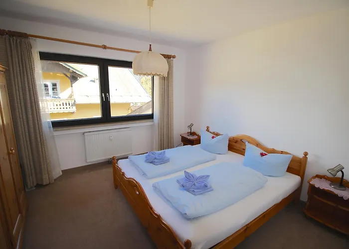 Apartment Lindenschloesschen & Schlossgarten *